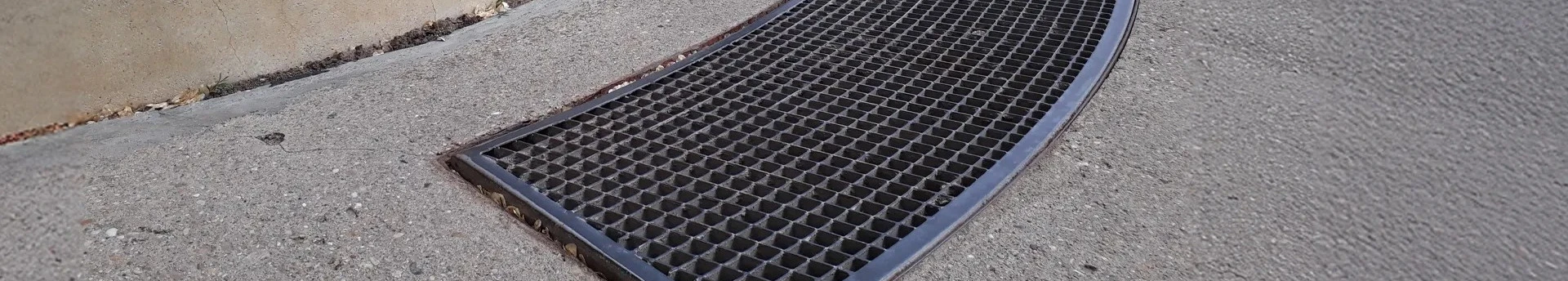 Tartós és megbízható vízelvezető csatorna ipari és közterületi alkalmazásra