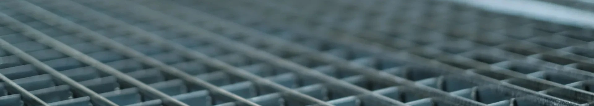 Tartós rács - megoldás ipari és közterületi felhasználásra