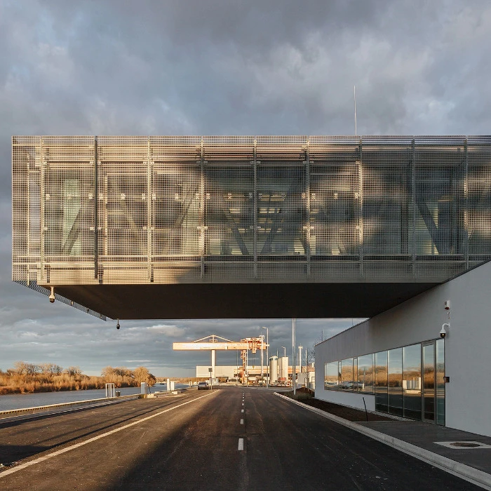 Járórács kültérre és ipari felhasználásra